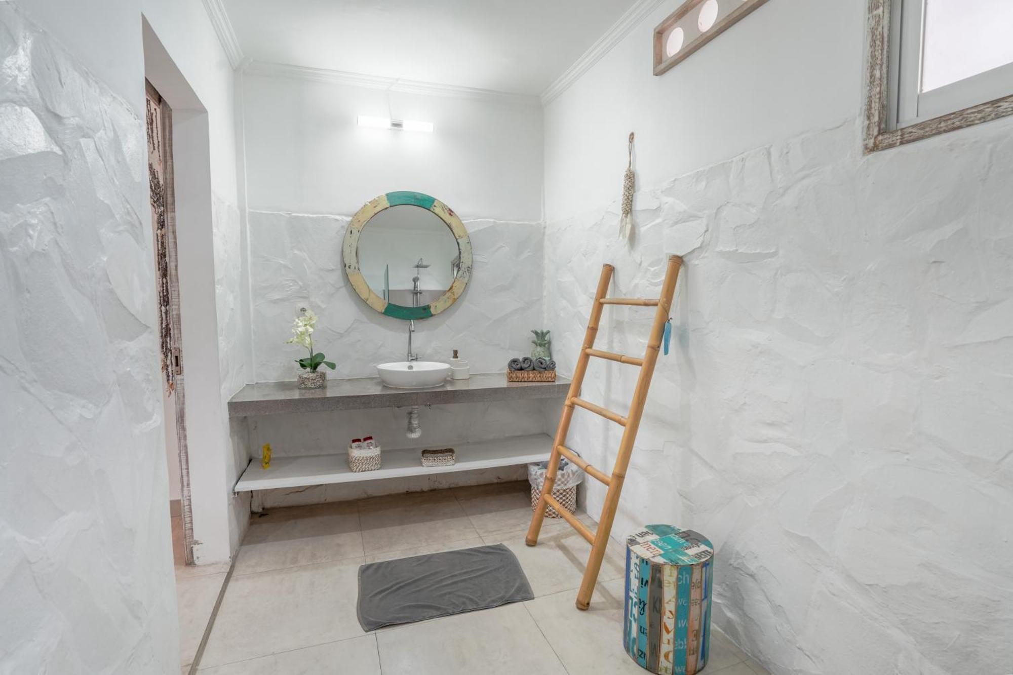 Villa Piece Of Peace Private 3Br With Large Pool And Garden Чангу Экстерьер фото